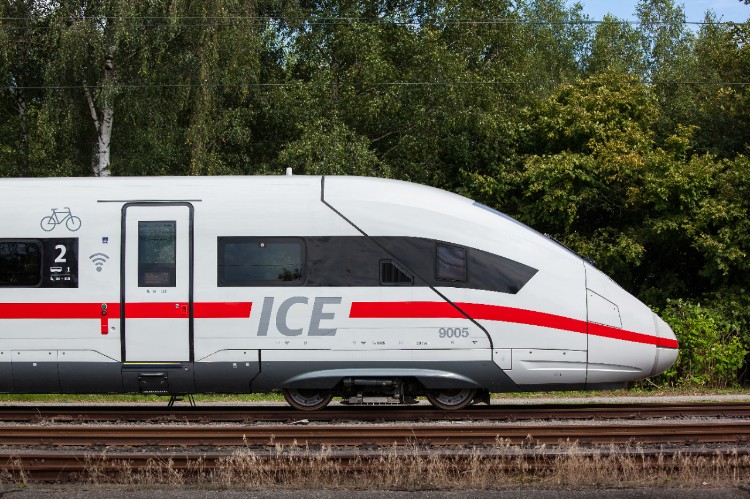 Bombardier receives order as Siemens’ partner and supplier in expansion of Deutsche Bahn’s ICE 4 fleet