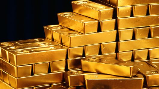 Gold remains up on festive buying, positive global leads