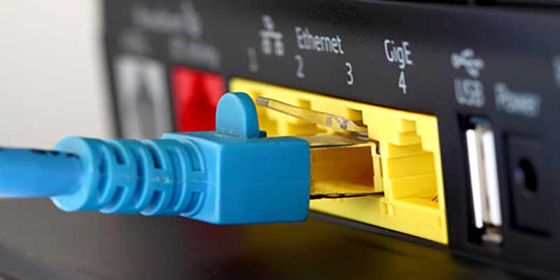 Broadband subscriber base at 463.6 million in August-end: DoT
