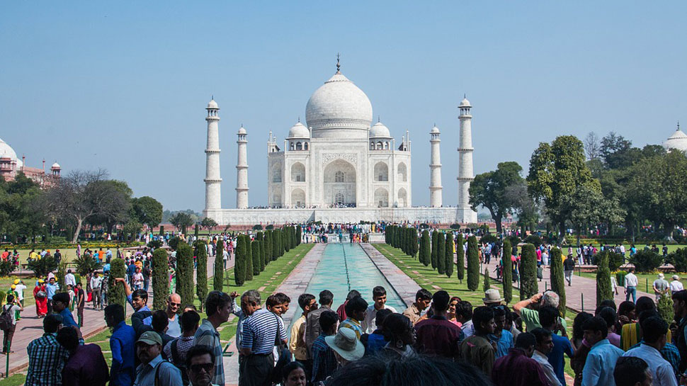 Now you have to pay Rs 200 to see the main mausoleum at the Tajmahal