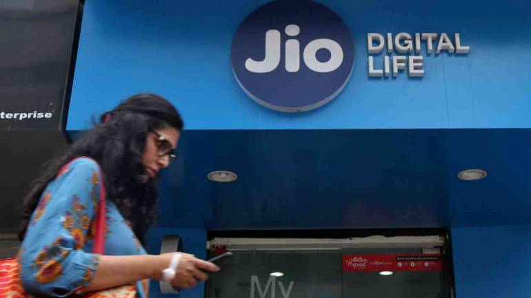 Reliance Jio Q3 net profit jumps 65% to Rs 831 crore on rise in customer base