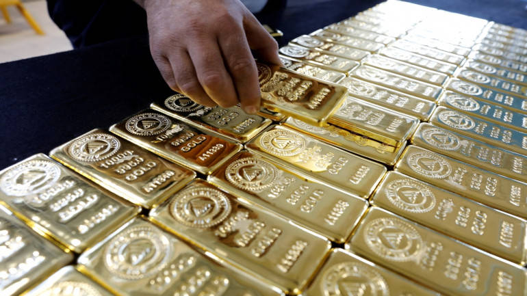 Gold imports dip 5% to $26.93 billion in April-January period on weak global cues