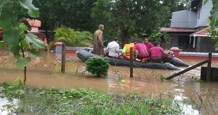 Flood toll in Kerala increases to 88, heavy rain warning in three districts