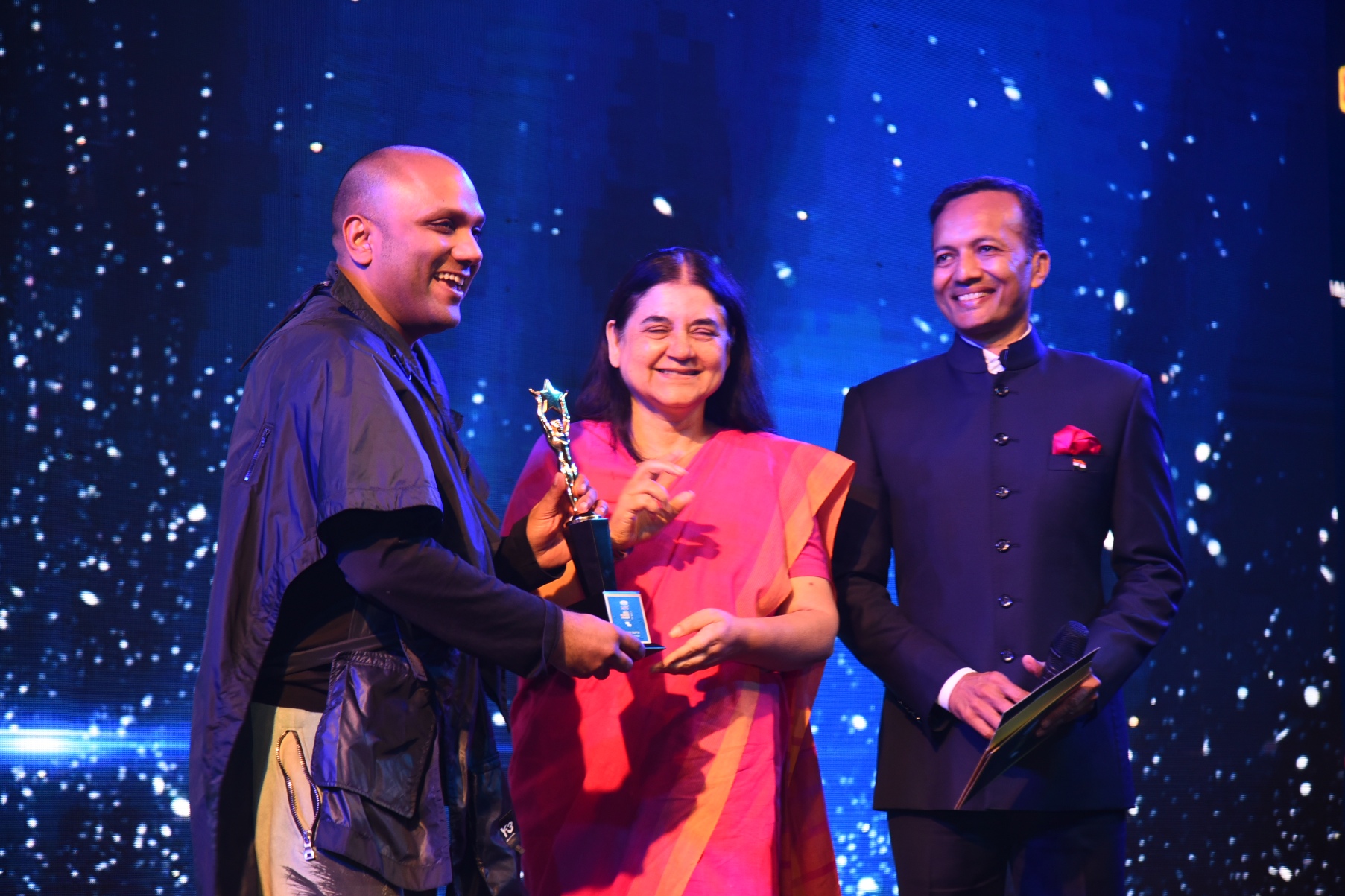 Rajnigandha Pearls presents India Fashion Awards in association with DLF Avenue