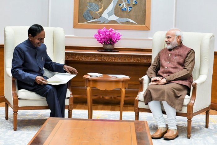 K Chandrasekhar Rao appeals to Narendra Modi to extend the 21-day national lockdown, save lives