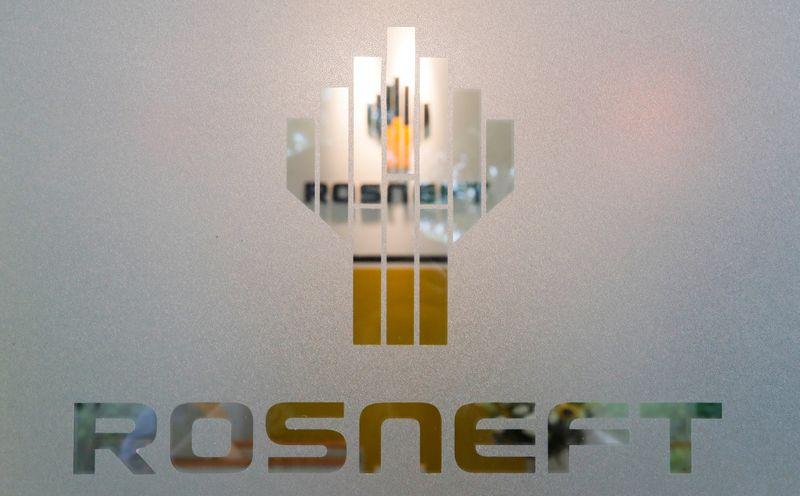 Spectre of oil giant Rosneft looms over Russian independent media