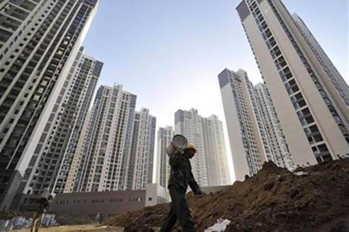 Flat buyers entitled to compensation for delayed possession, lack of assured amenities: Supreme Court