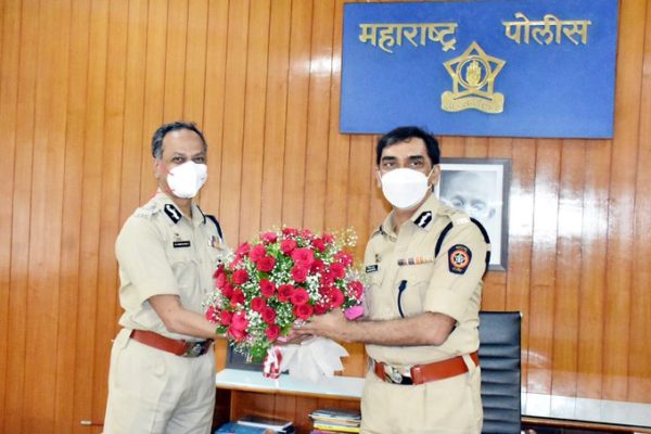 Amitabh Gupta takes charge as Pune police commissioner