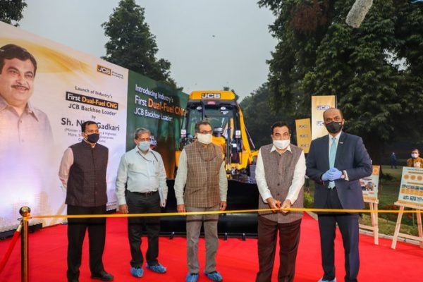 JCB India launches first dual-fuel CNG ‘Backhoe Loader’