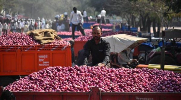 India extends relaxed norms for onion imports till January 31