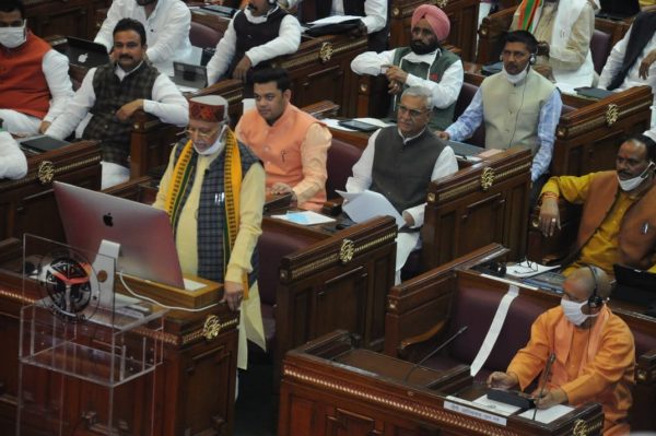 Yogi Adityanath government tables Rs 5,50,270 crore budget to make Uttar Pradesh ‘atmanirbhar’