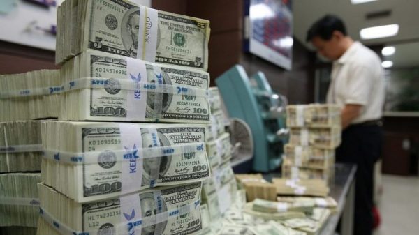 Forex reserves rise to USD 631.953 billion
