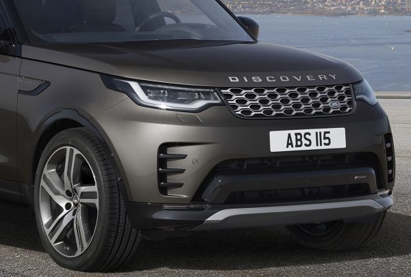 JLR opens bookings for Discovery Metropolitan Edition