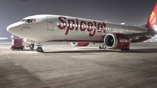 DGCA orders SpiceJet to continue operating at 50% capacity till October 29
