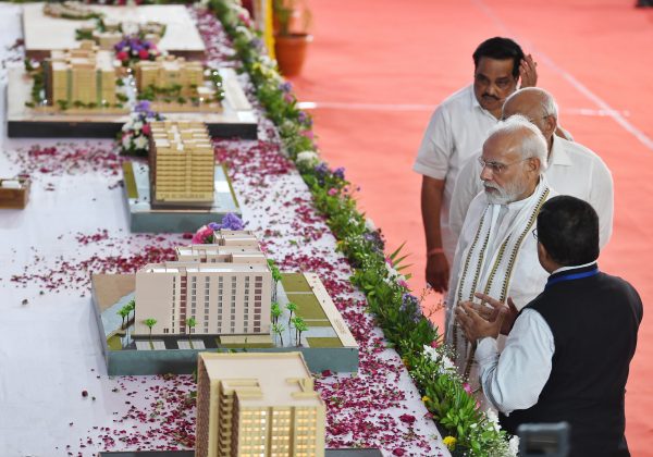 Narendra Modi lays foundation stone of various healthcare facilities worth 1275 crore rupees in Ahmedabad